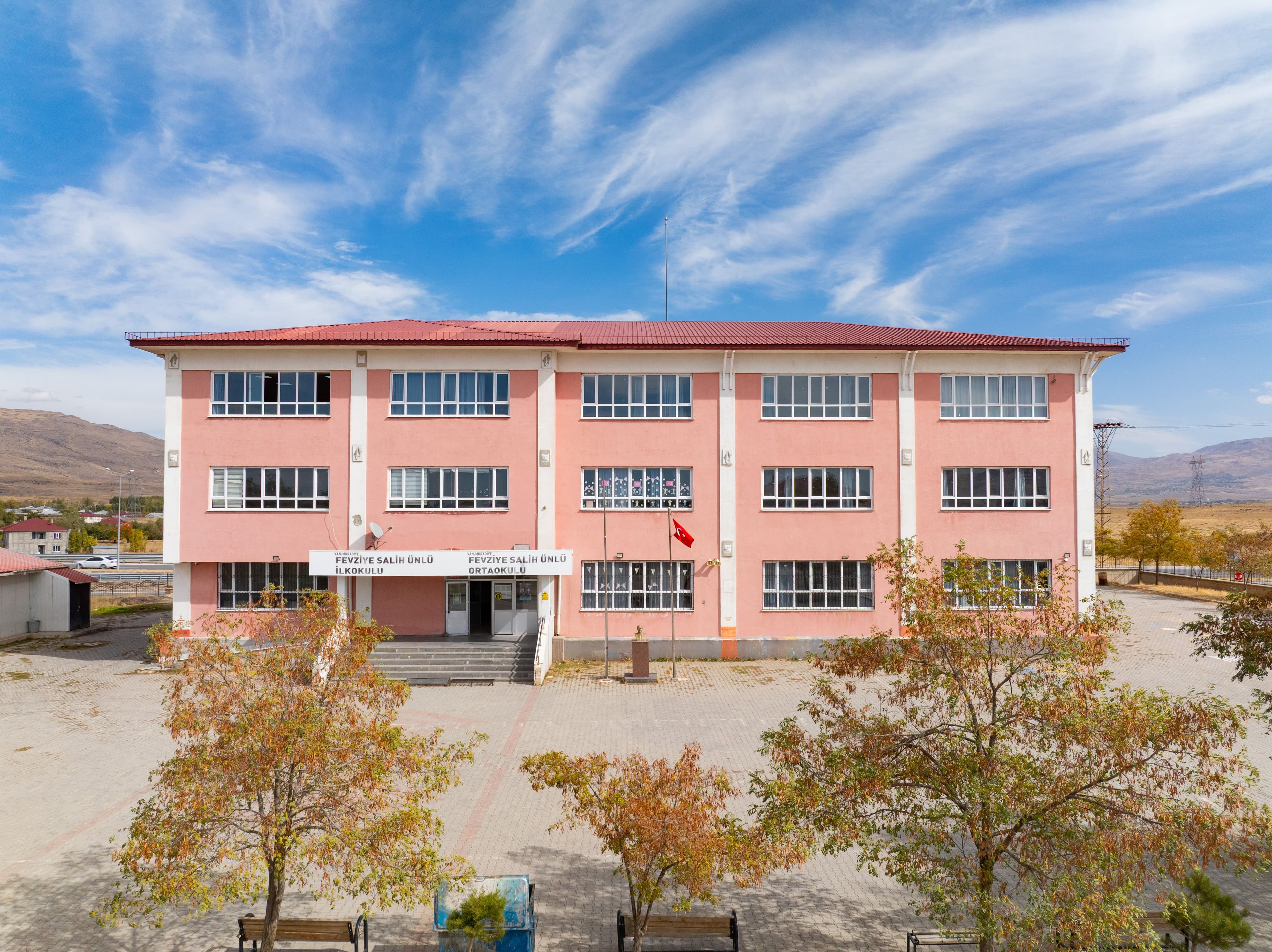 Fevziye Salih Ünlü Ortaokulu
